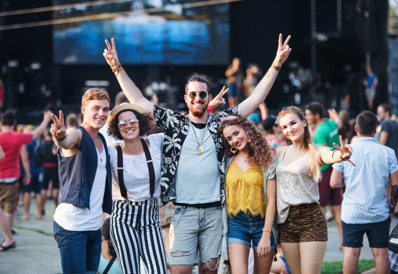 group-of-young-friends-at-summer-festival-.jpg